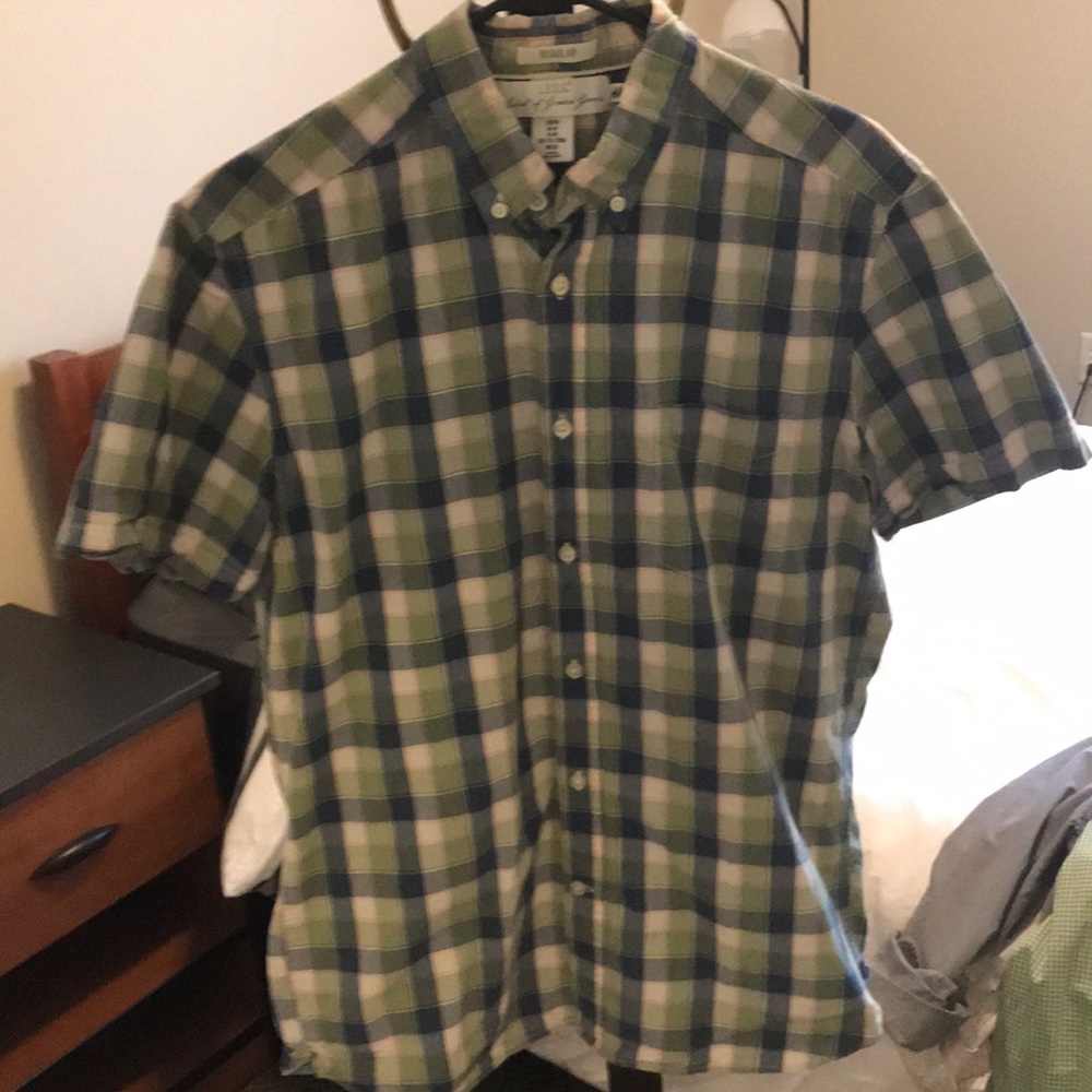 H&M short sleeve plaid button up